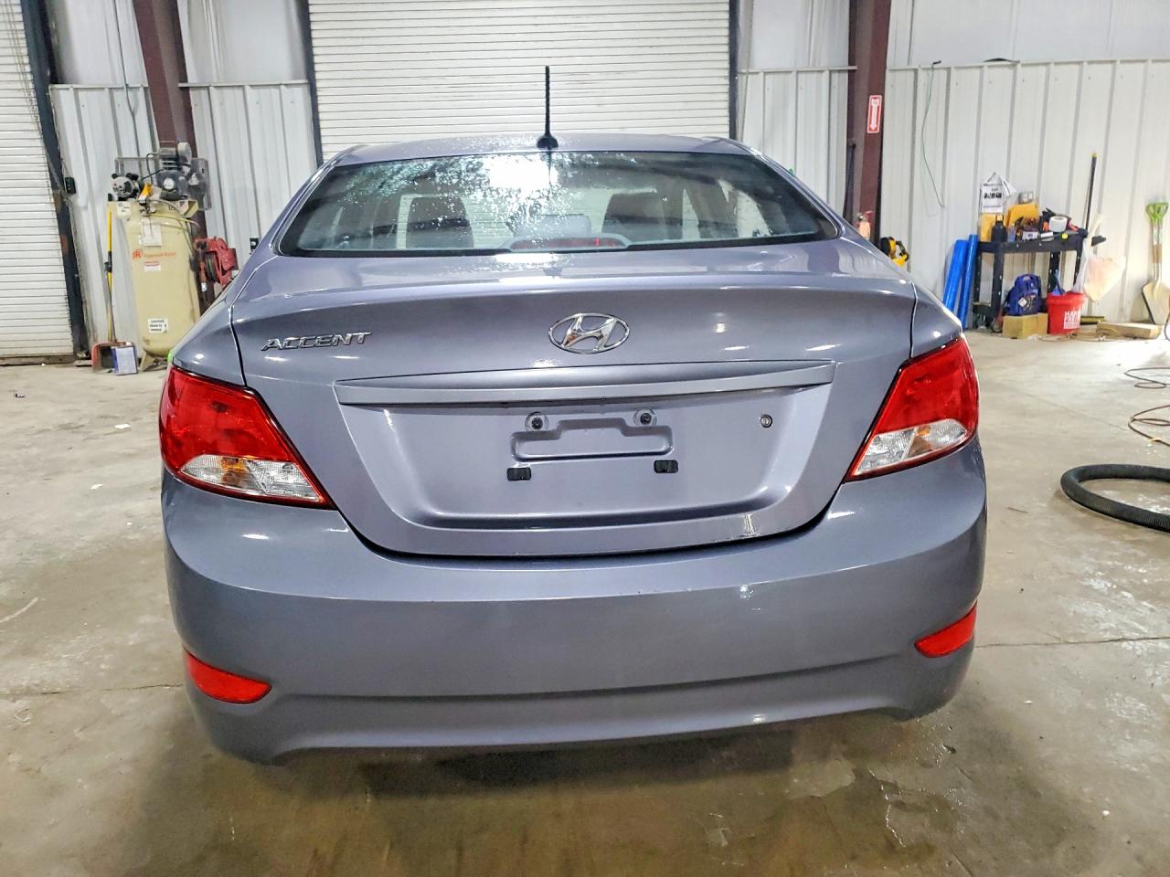 2016 HYUNDAI ACCENT SE photo 11