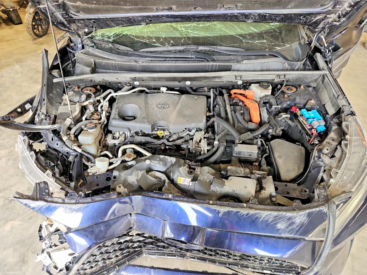 2021 TOYOTA RAV4 PRIME SE photo 34