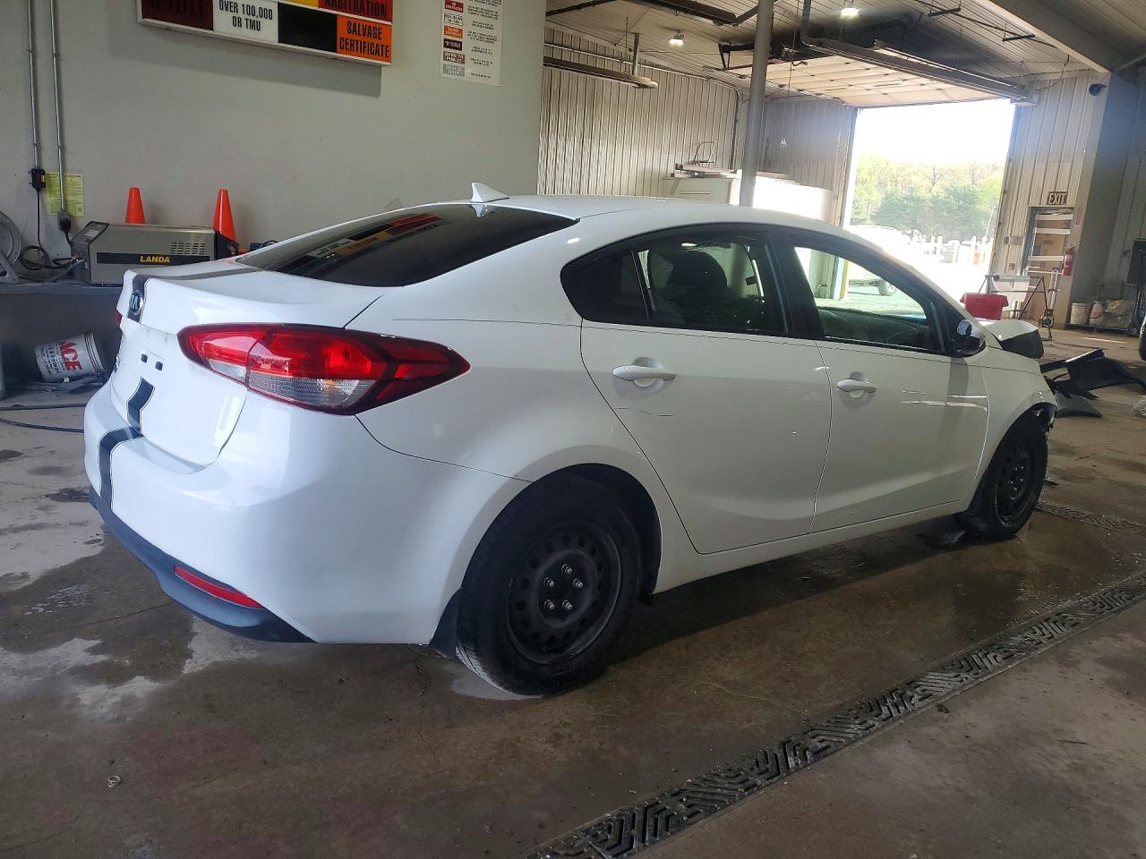 2017 KIA FORTE LX photo 7