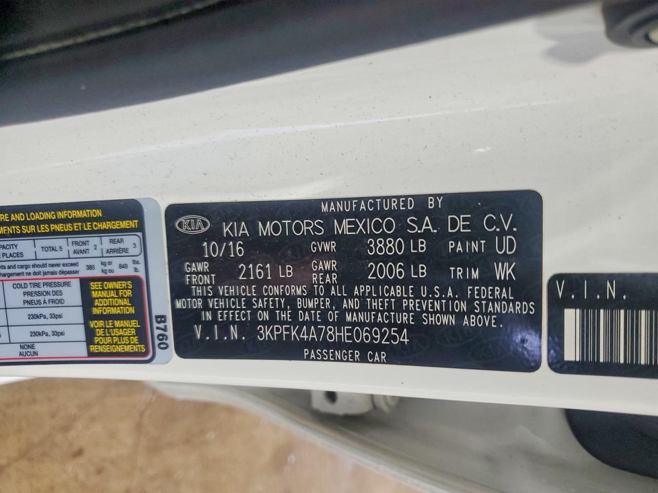 2017 KIA FORTE LX photo 34