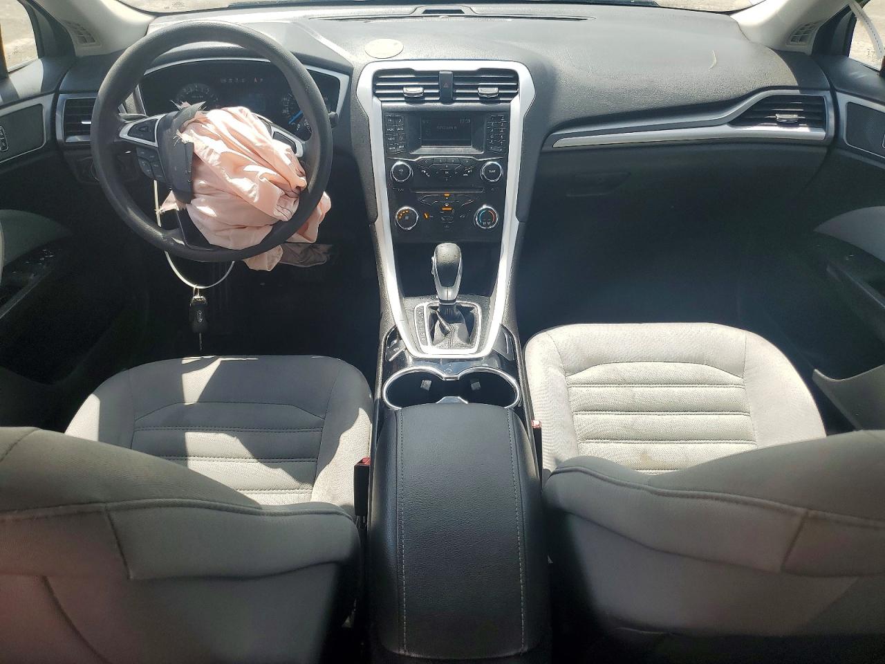 2015 FORD FUSION S photo 8