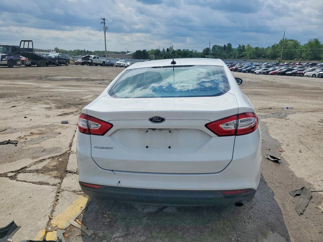 2015 FORD FUSION S photo 6