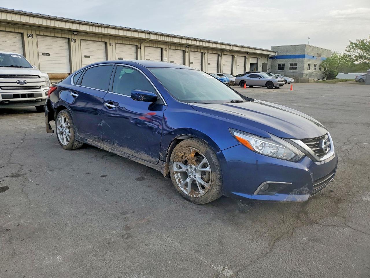 2016 NISSAN ALTIMA 2.5 SR photo 7