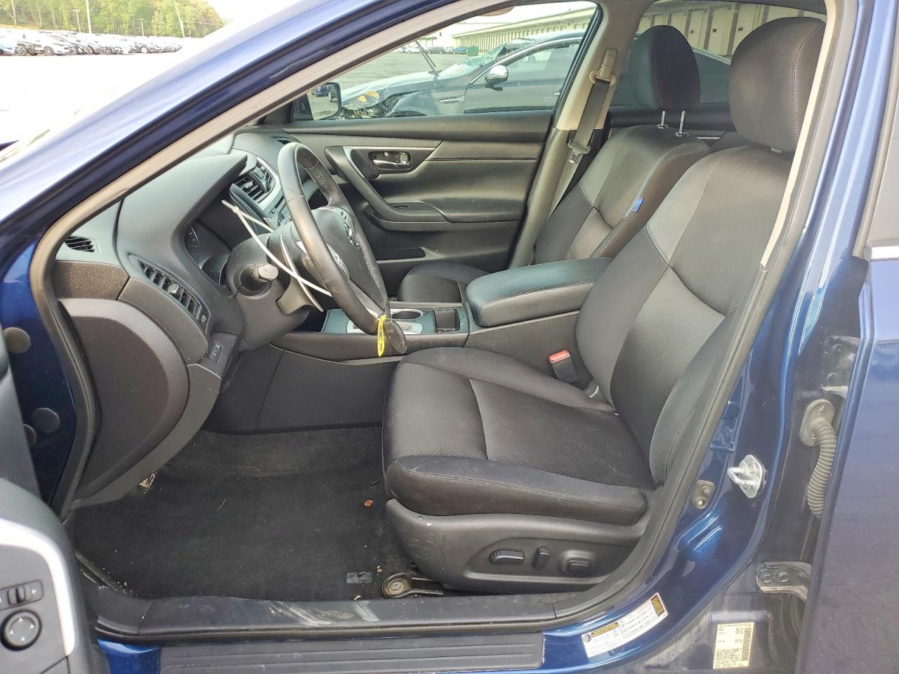 2016 NISSAN ALTIMA 2.5 SR photo 13