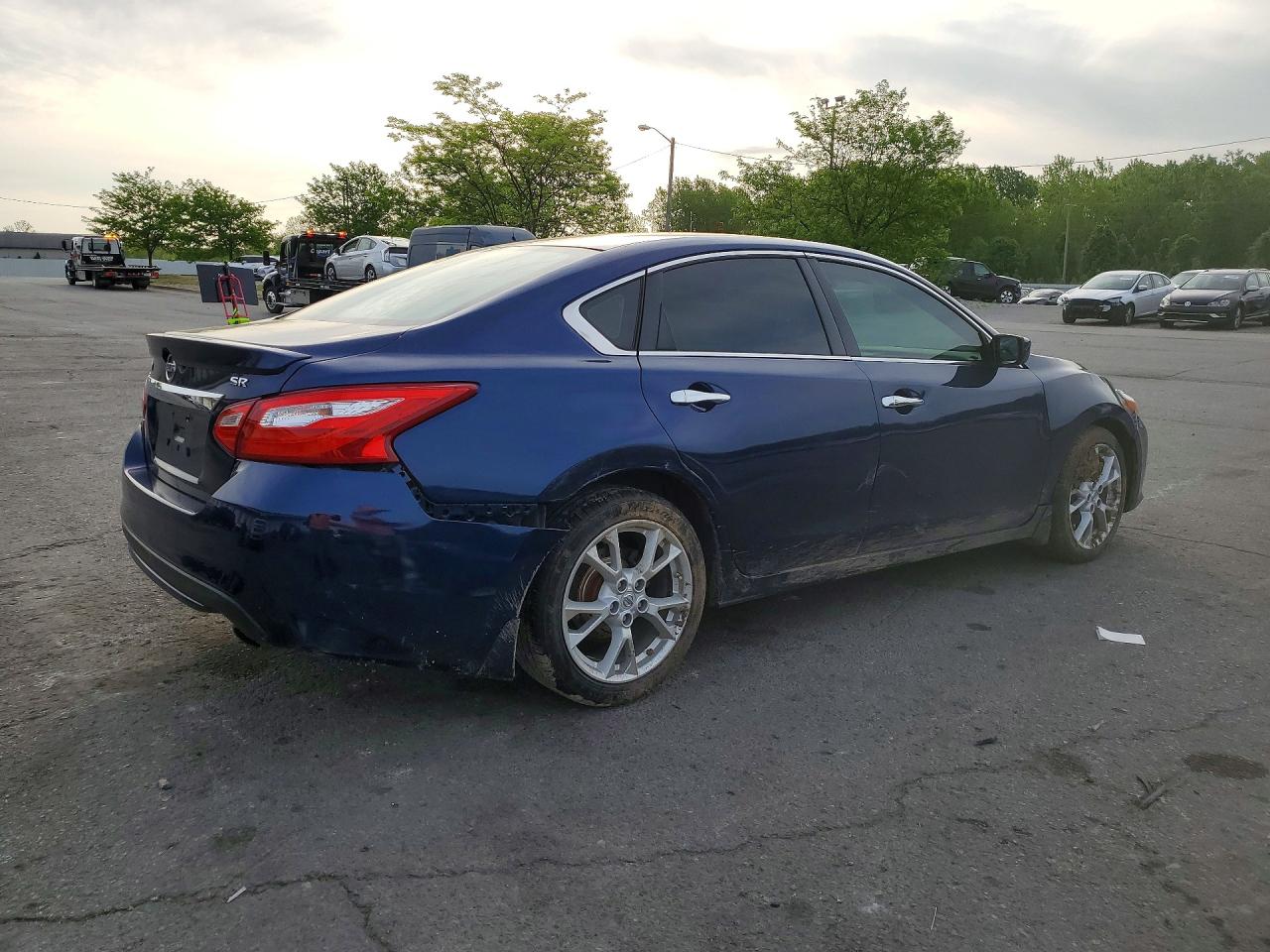 2016 NISSAN ALTIMA 2.5 SR photo 5