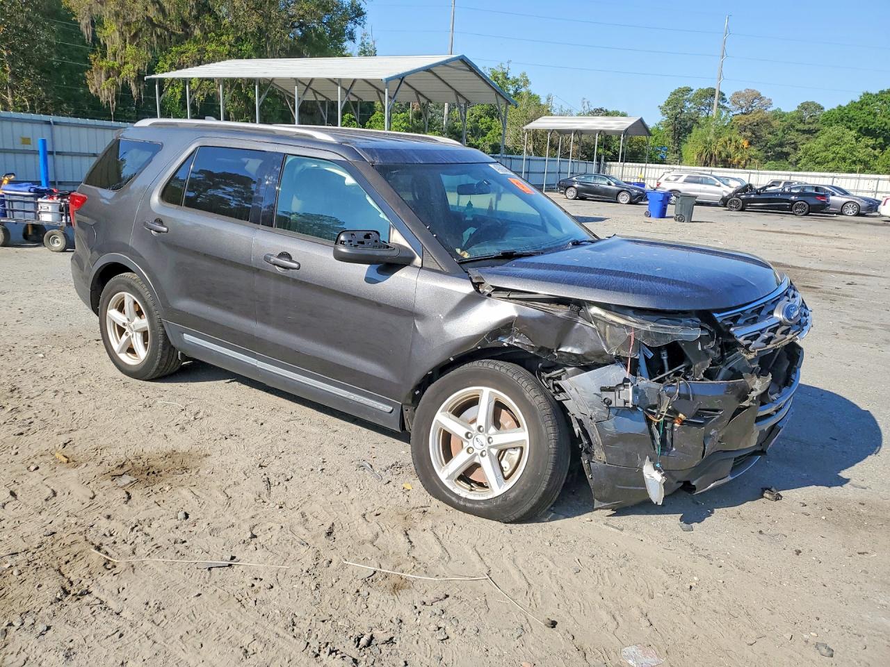 2018 FORD EXPLORER XLT photo 7