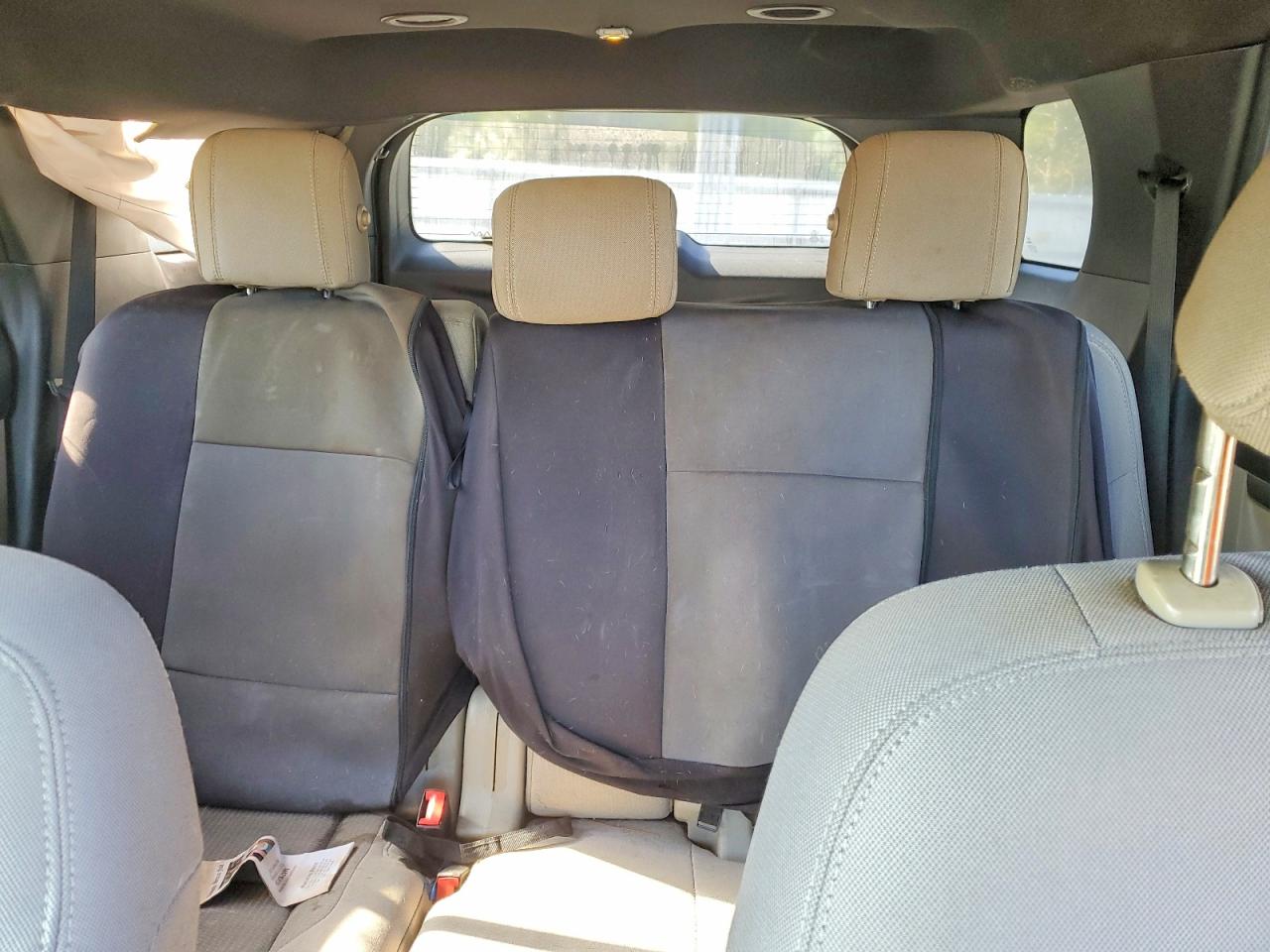 2018 FORD EXPLORER XLT photo 19