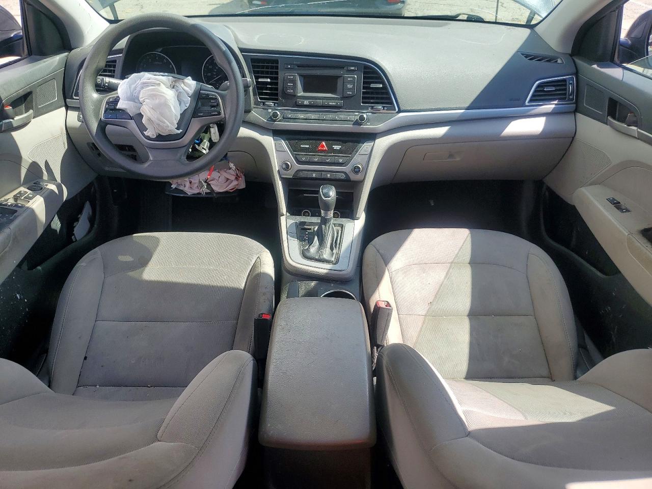 2018 HYUNDAI ELANTRA SE photo 15