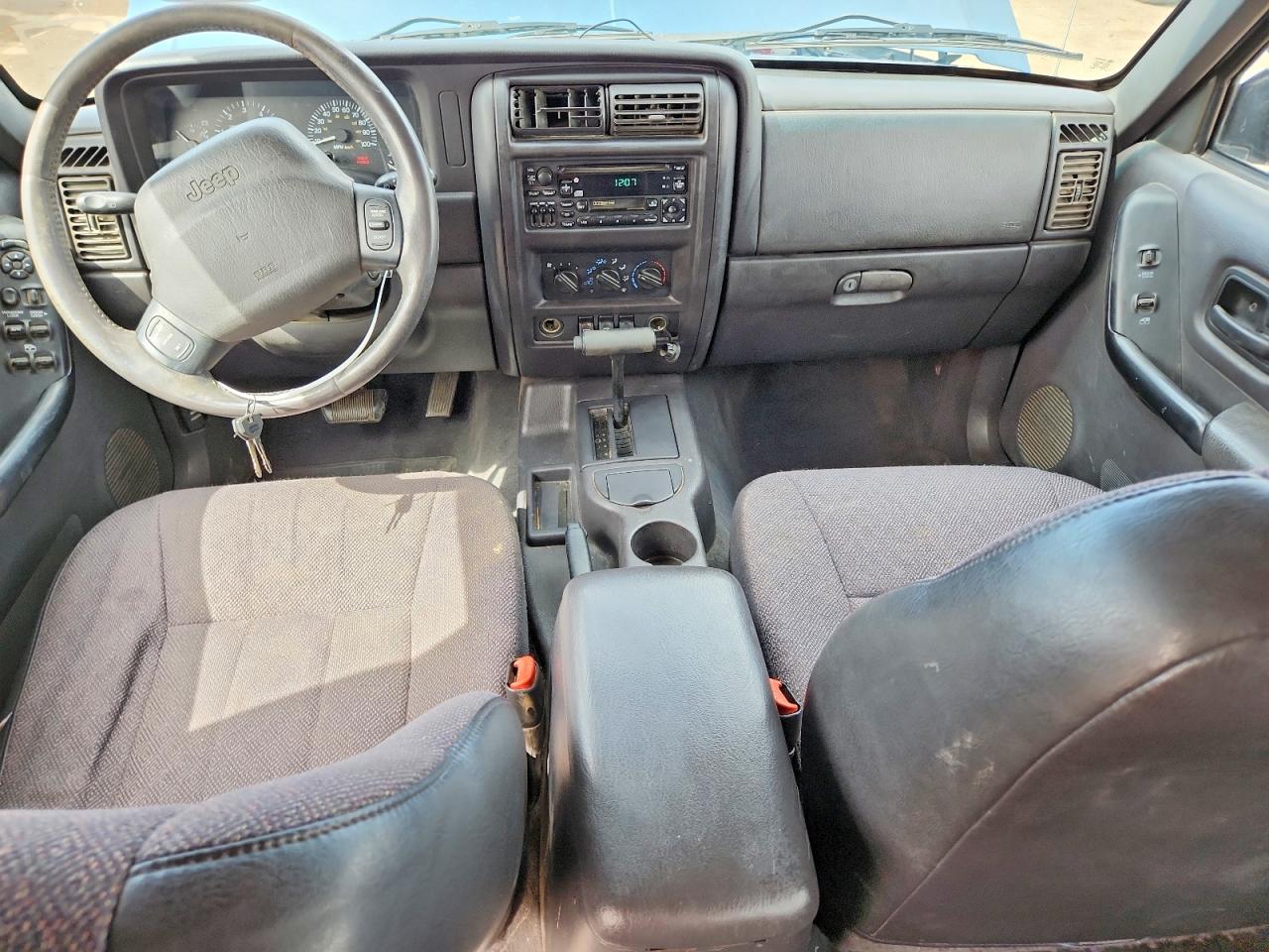 1999 JEEP CHEROKEE SPORT photo 22
