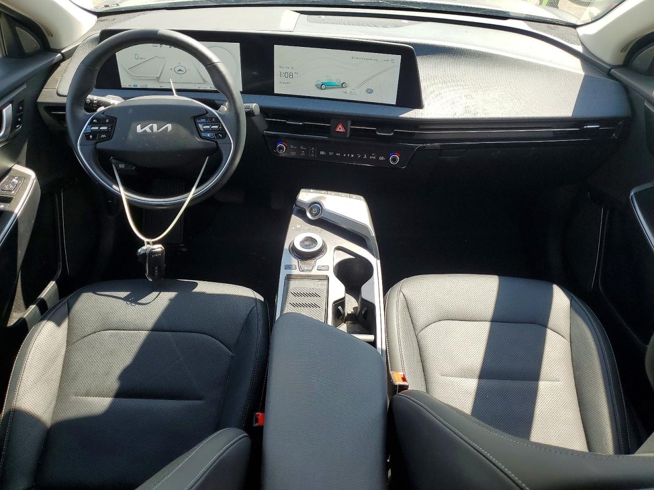 2023 KIA EV6 WIND photo 22