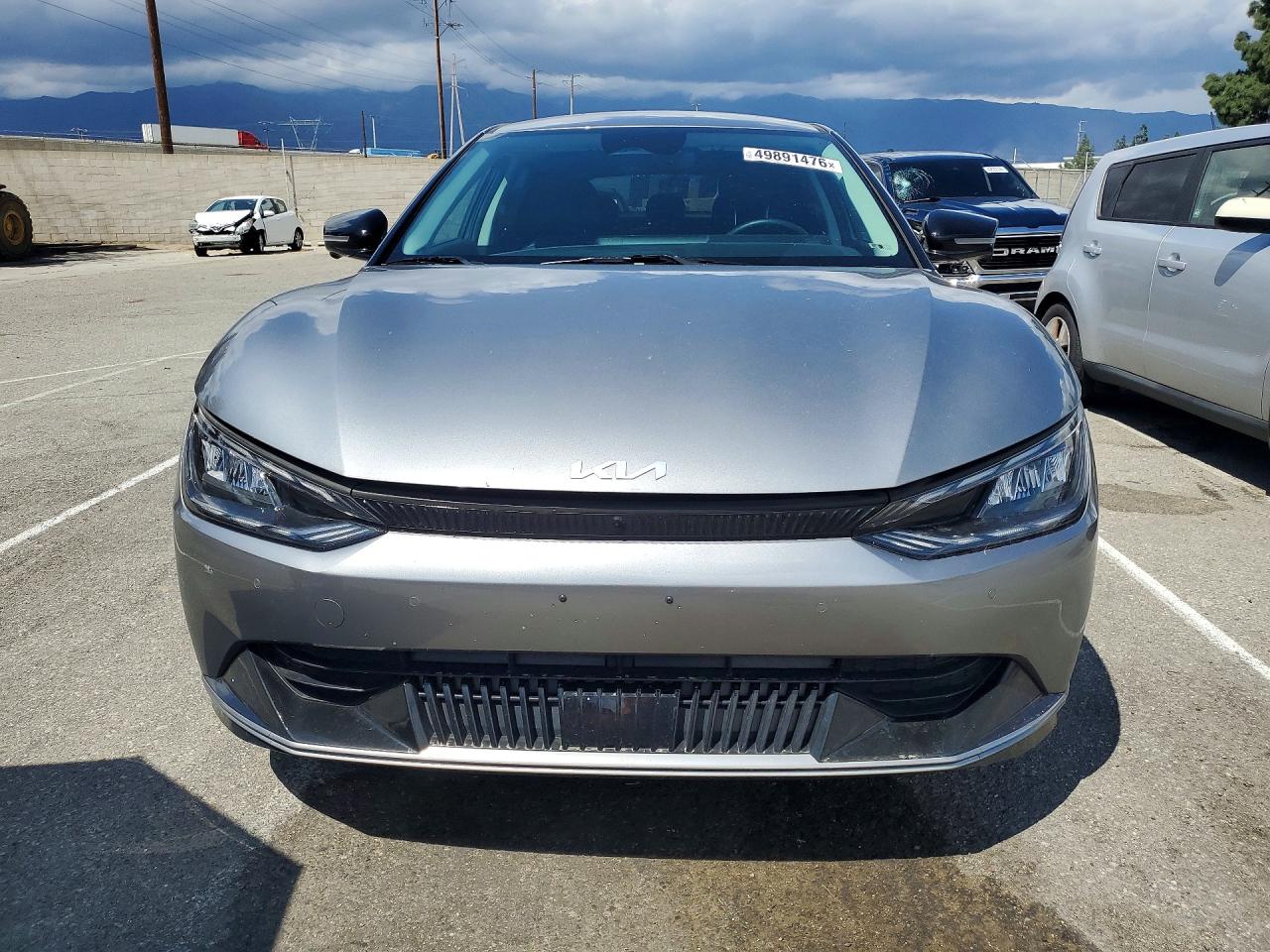 2023 KIA EV6 WIND photo 13