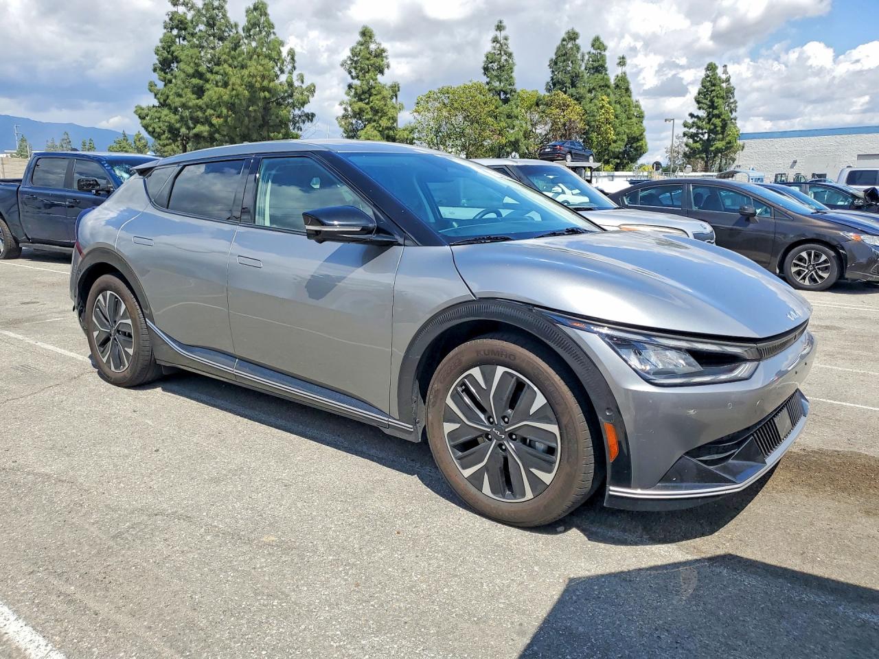 2023 KIA EV6 WIND photo 10