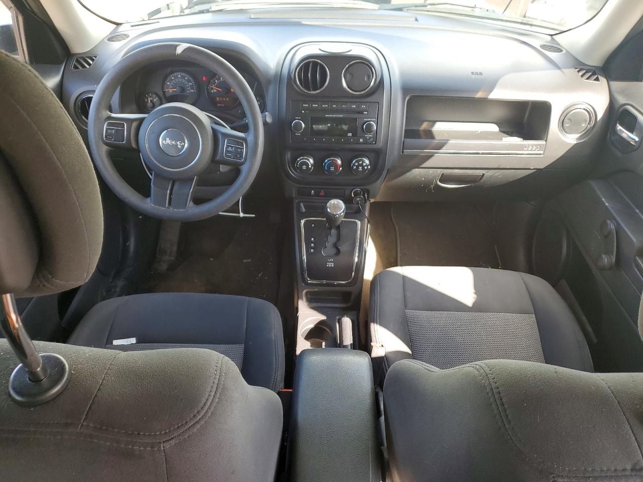2015 JEEP PATRIOT SPORT photo 15