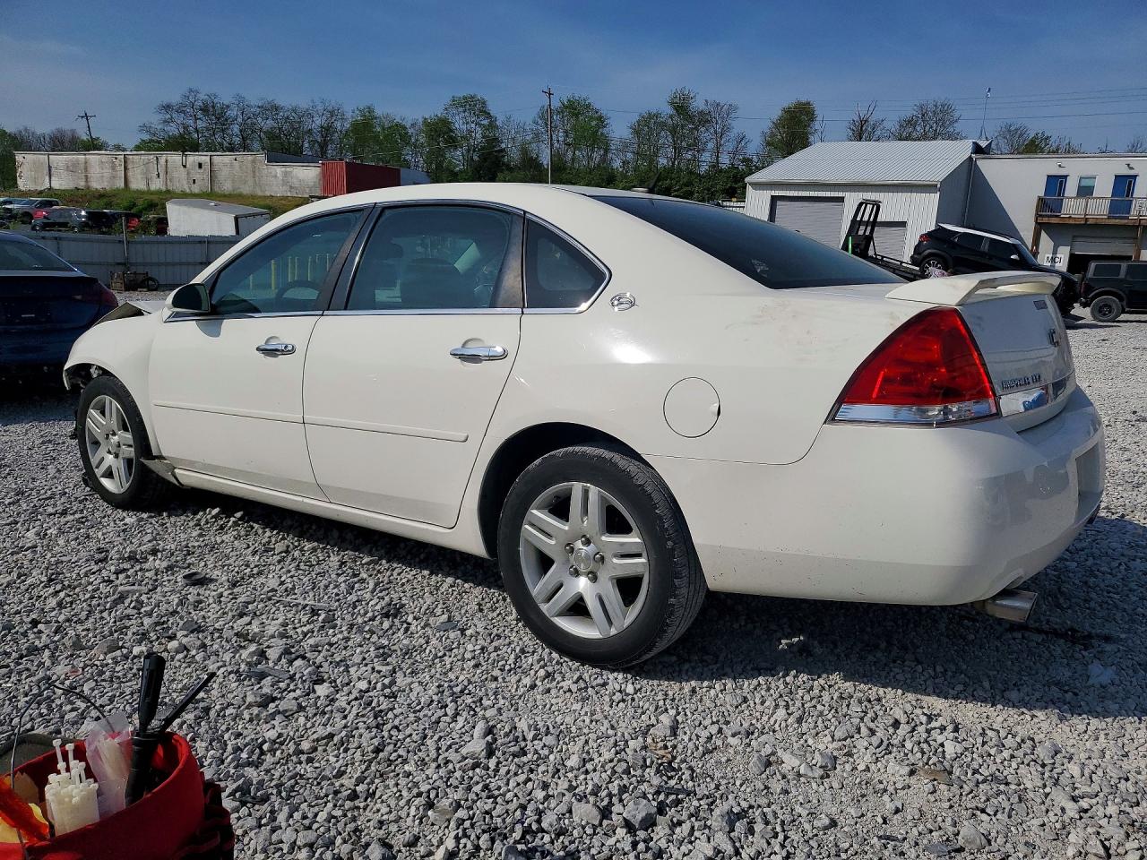 2007 CHEVROLET IMPALA LTZ photo 3