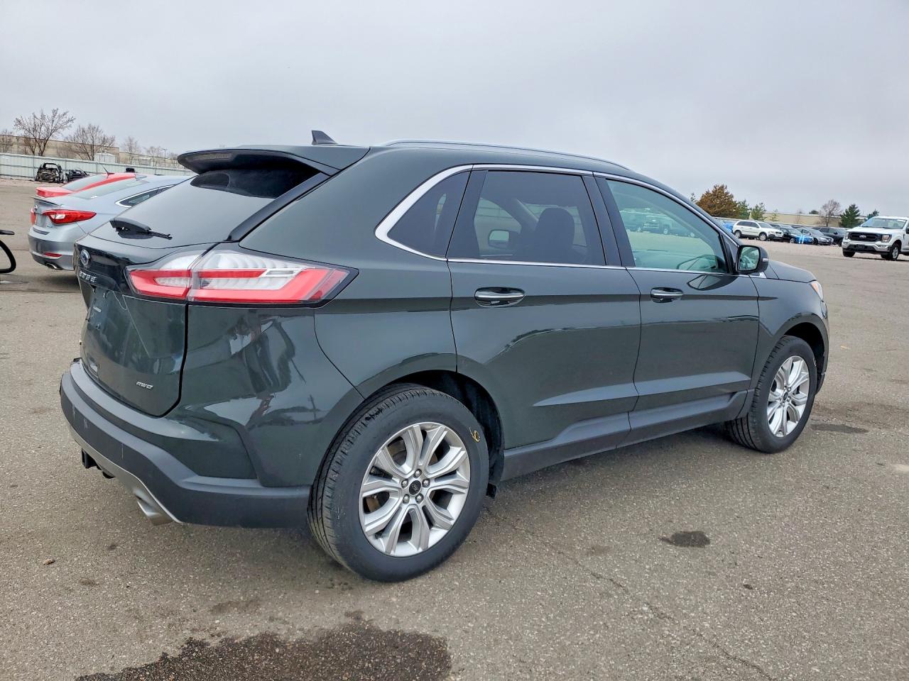 2024 FORD EDGE TITANIUM photo 3