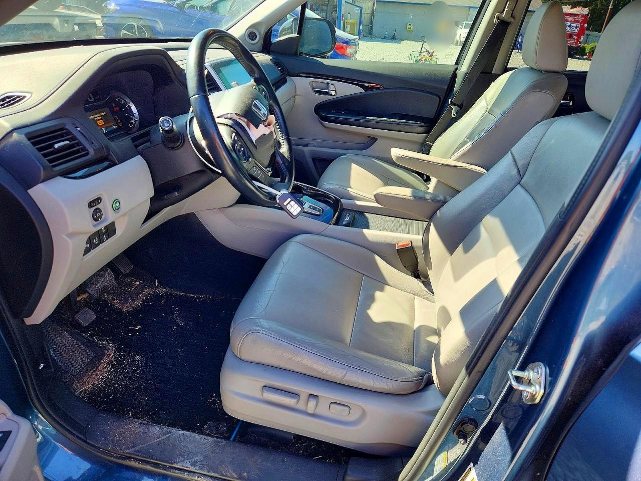 2016 HONDA PILOT TOURING photo 7