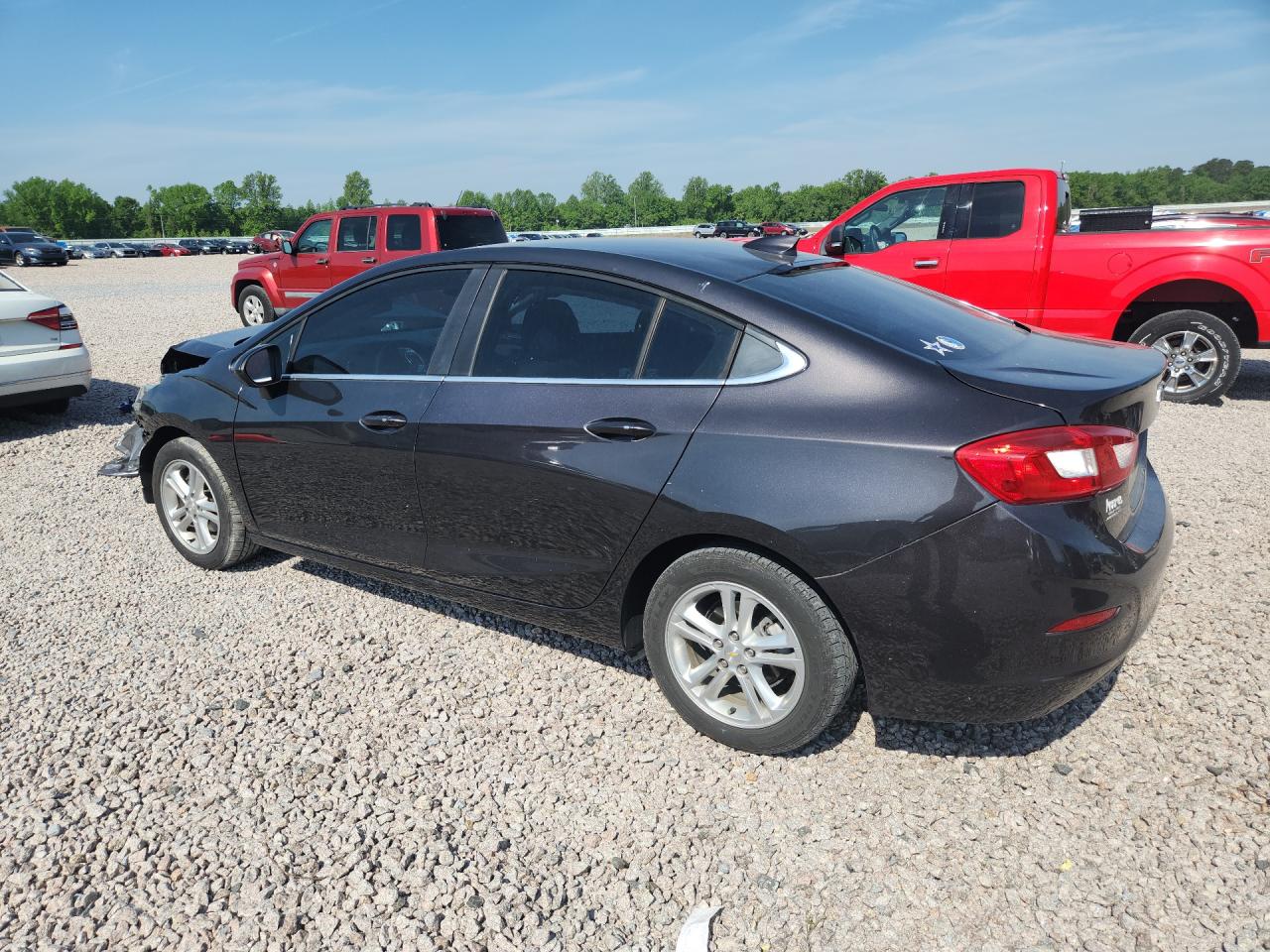 2017 CHEVROLET CRUZE LT photo 3