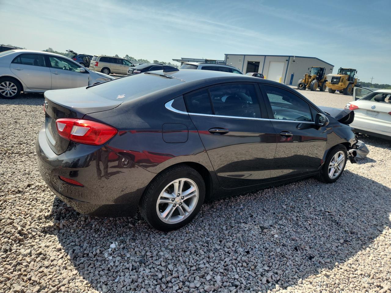 2017 CHEVROLET CRUZE LT photo 5
