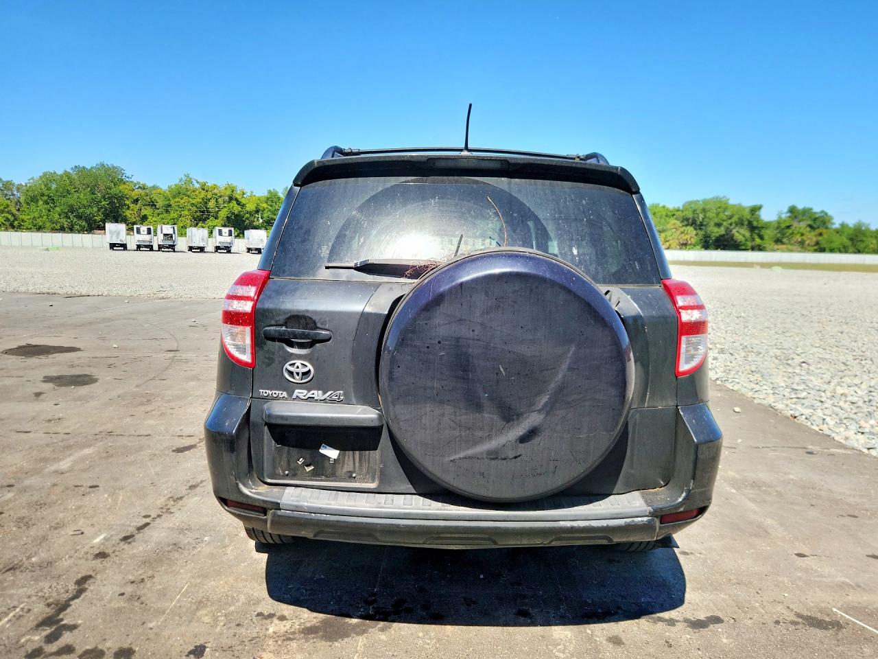 2010 TOYOTA RAV4 BASE photo 11