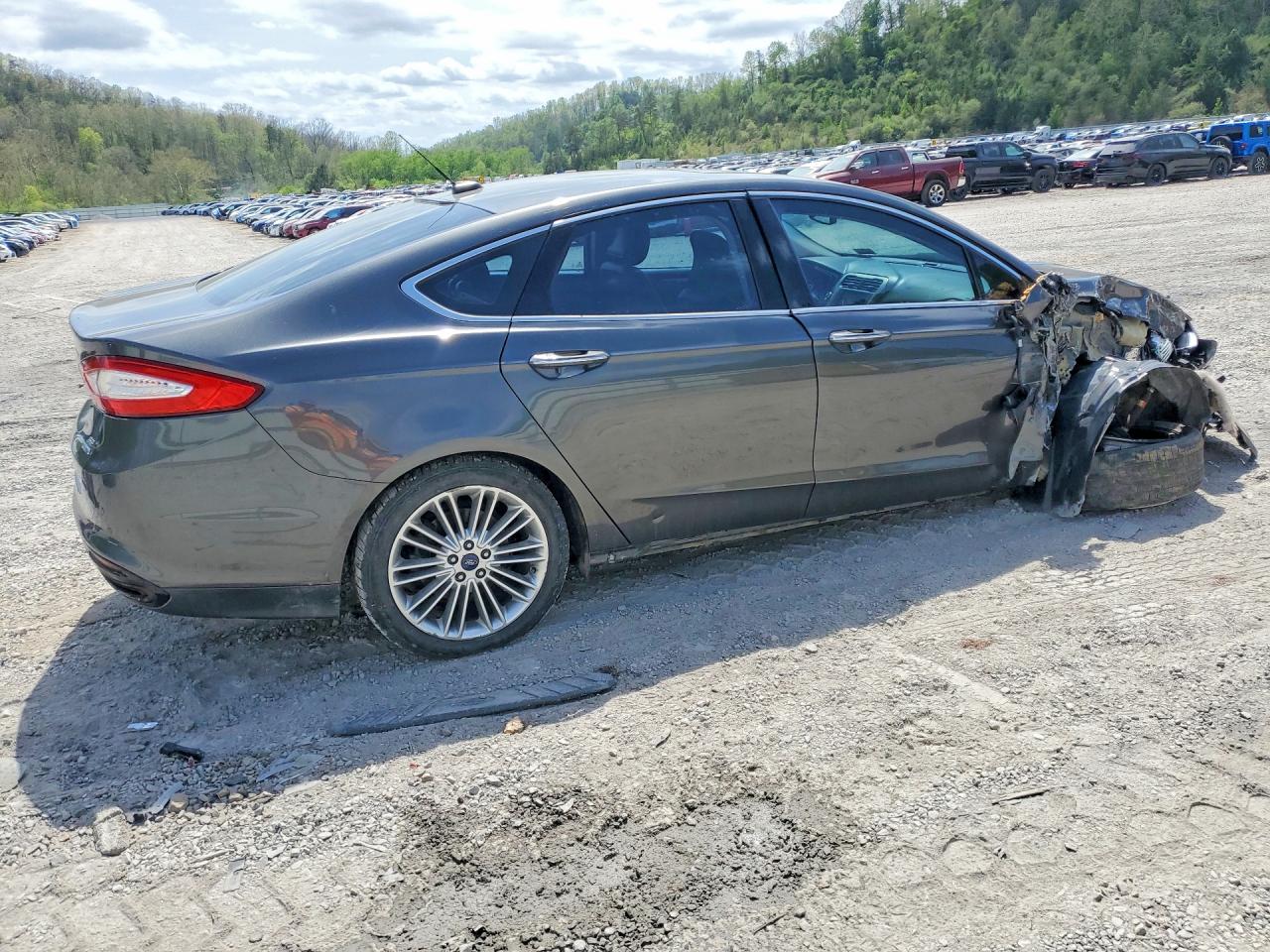 2016 FORD FUSION SE photo 7