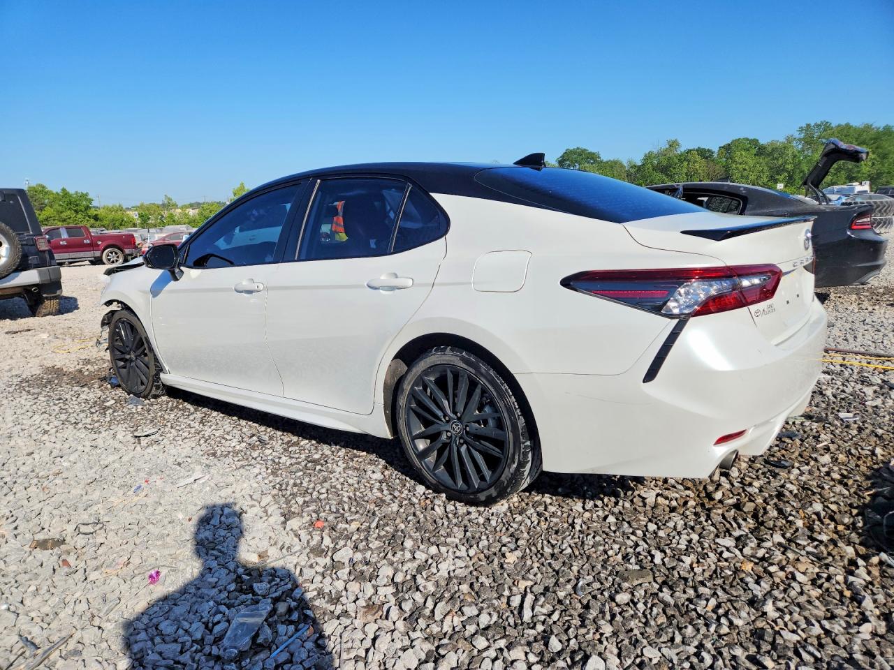 2022 TOYOTA CAMRY XSE V6 photo 4