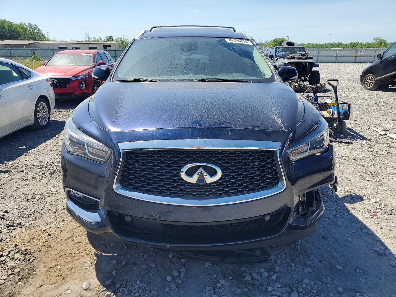 2020 INFINITI QX60 LUXE photo 9