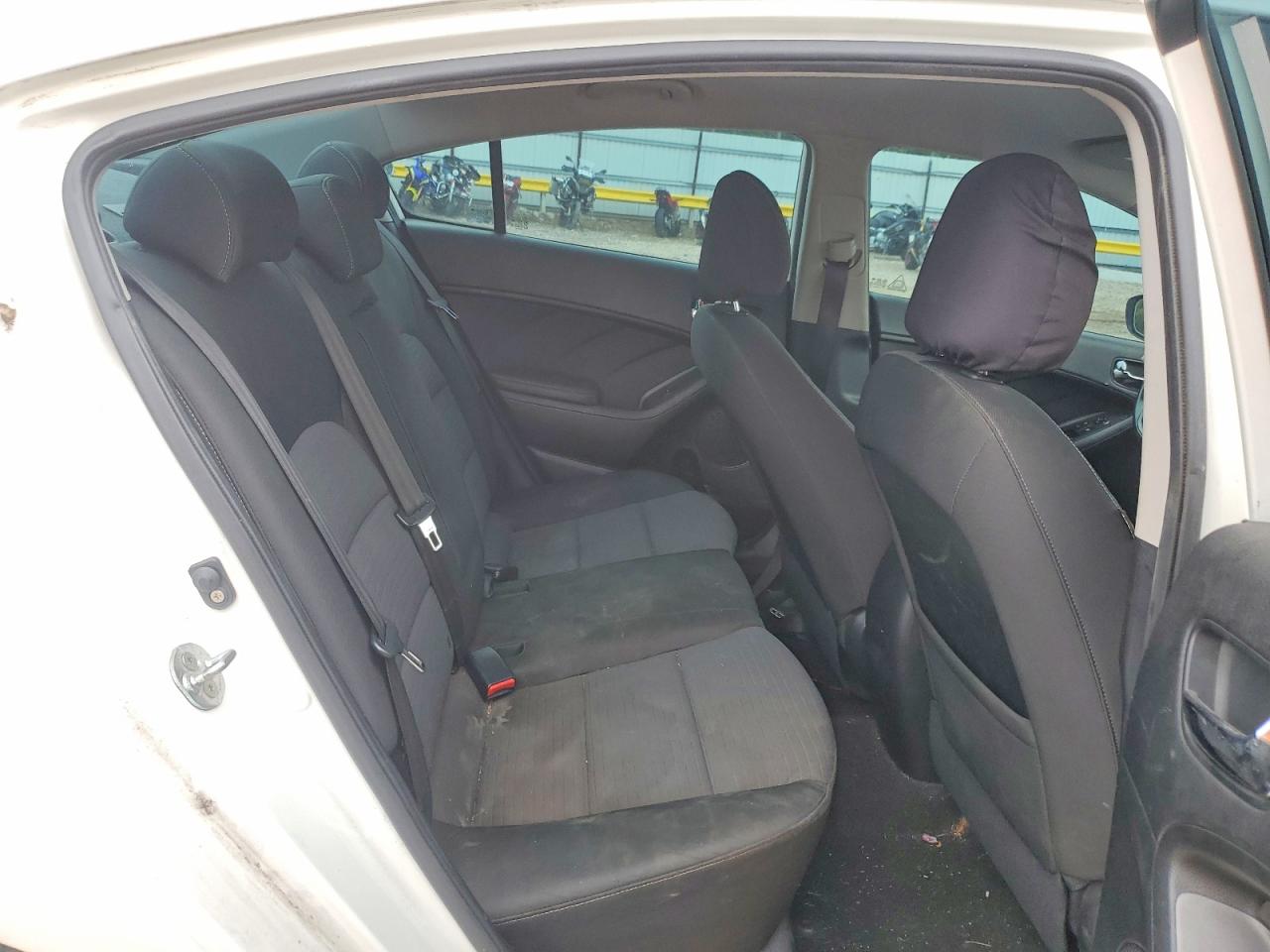 2014 KIA FORTE LX photo 28