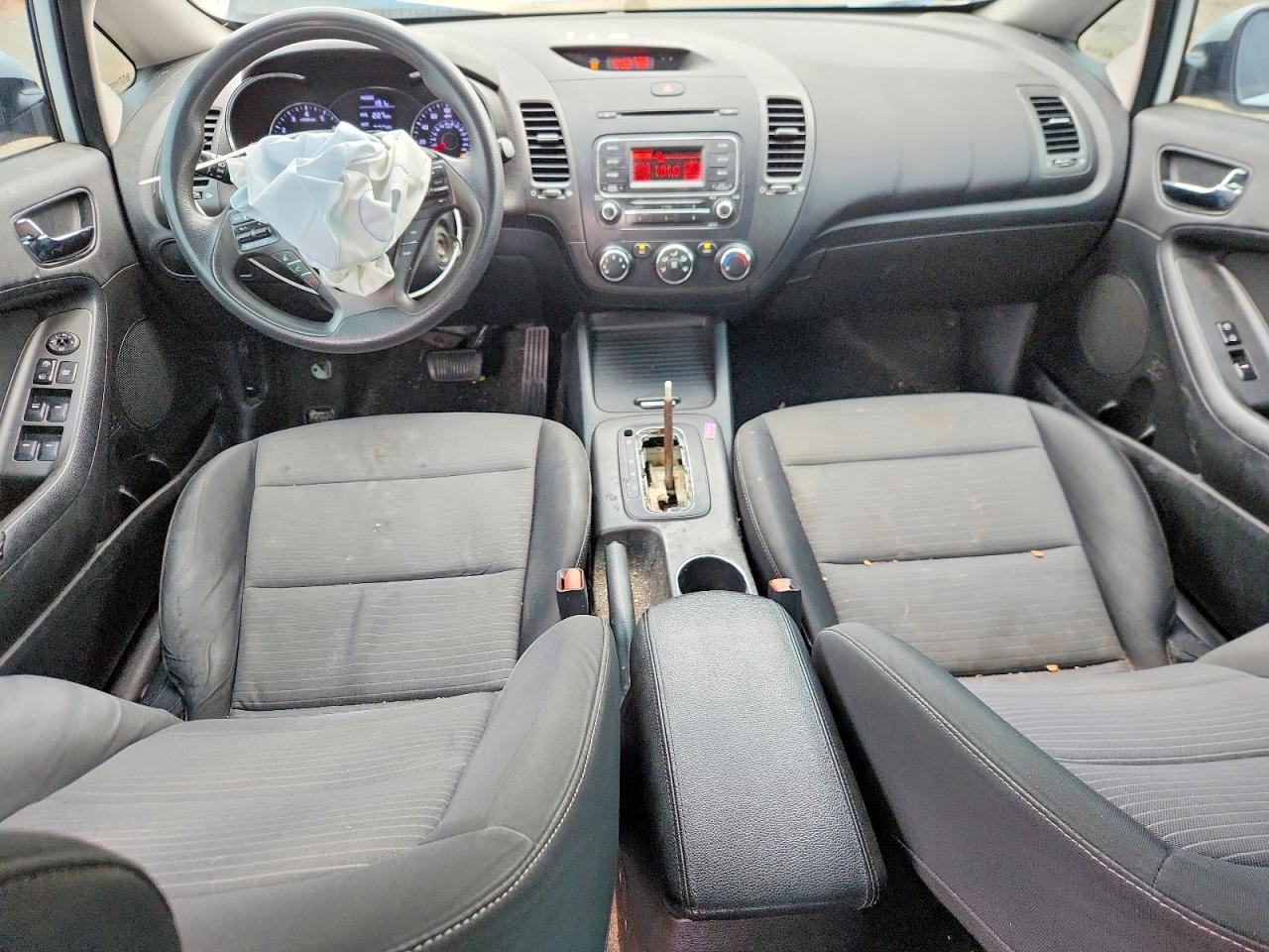2014 KIA FORTE LX photo 22