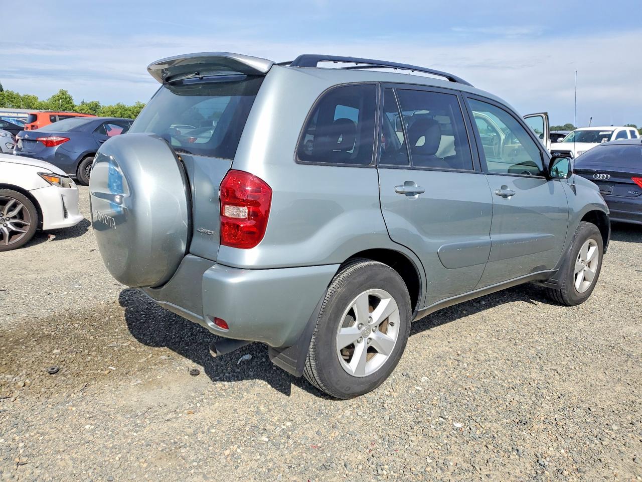 2005 TOYOTA RAV4 BASE photo 5
