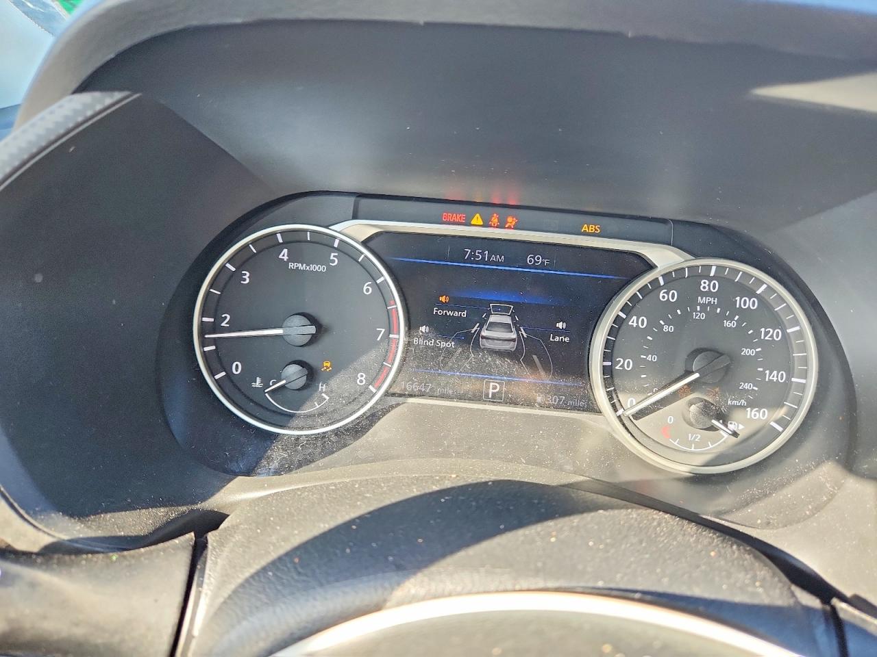 2025 NISSAN SENTRA SV photo 17