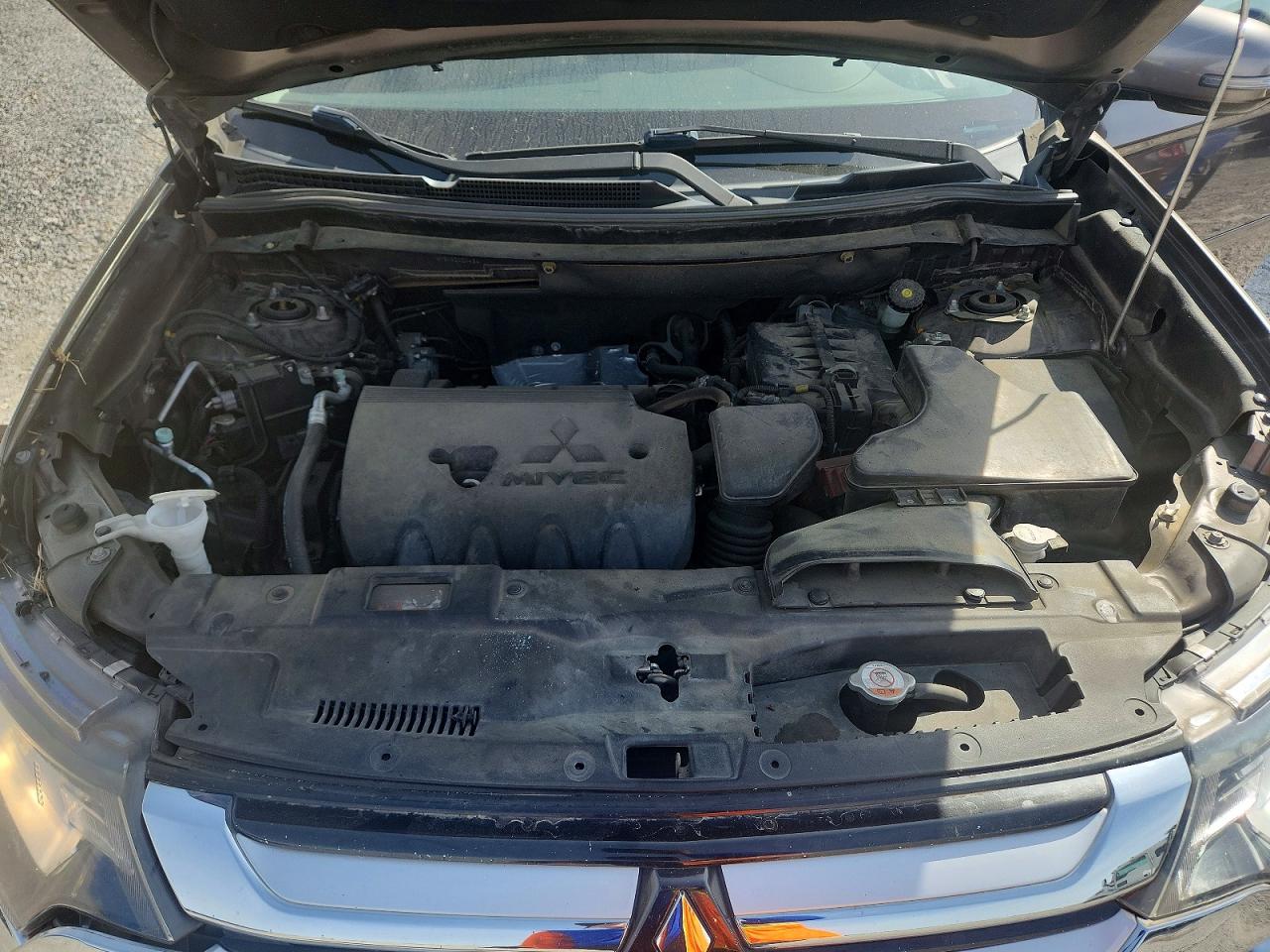 2016 MITSUBISHI OUTLANDER SE photo 34