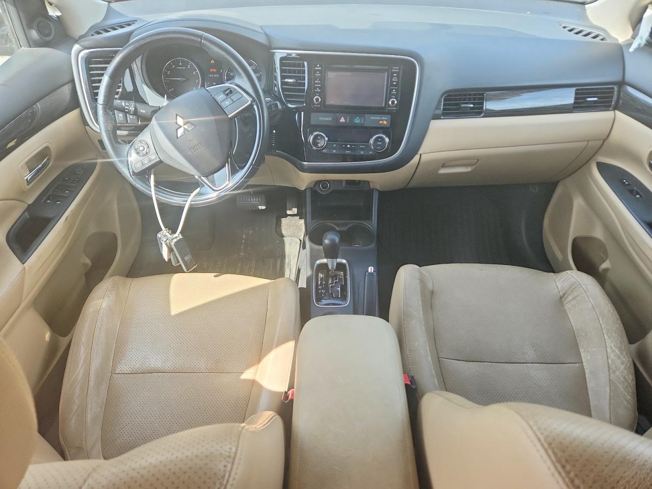 2016 MITSUBISHI OUTLANDER SE photo 22