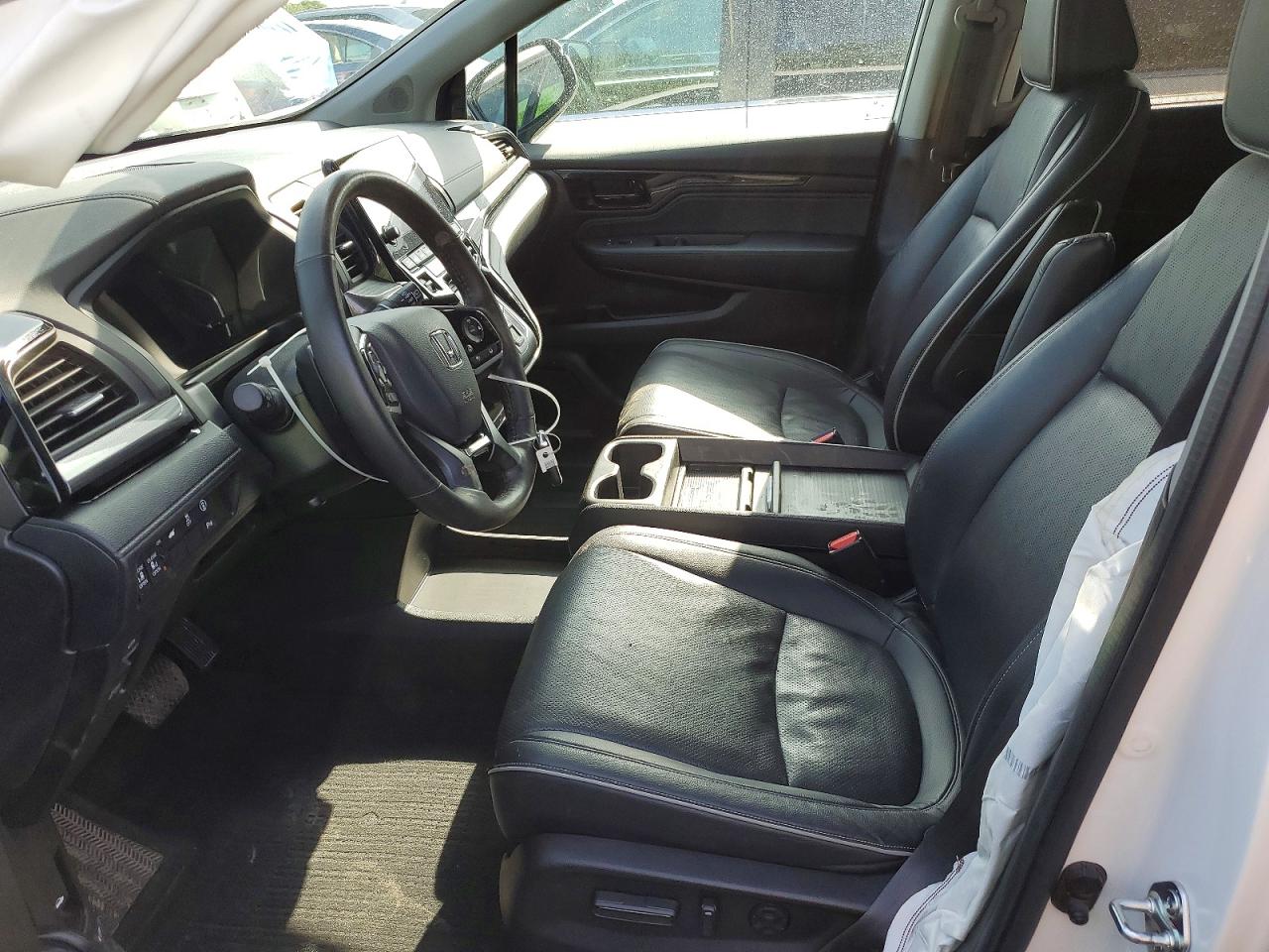 2024 HONDA ODYSSEY ELITE photo 13