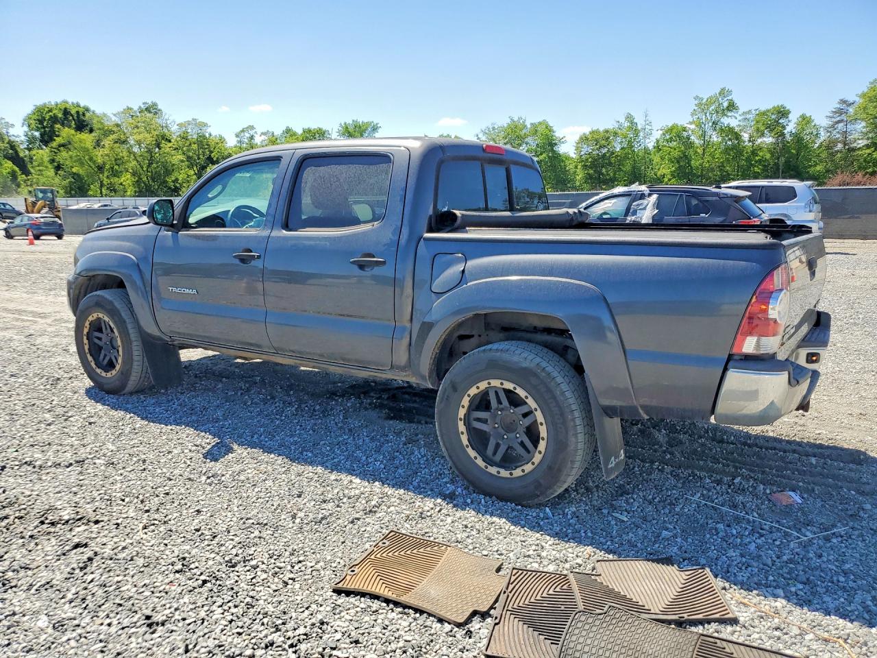 2013 TOYOTA TACOMA DOUBLE CAB photo 3