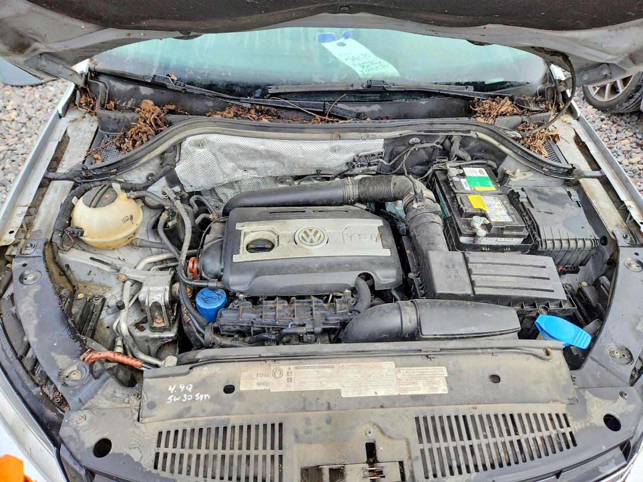 2012 VOLKSWAGEN TIGUAN S photo 34