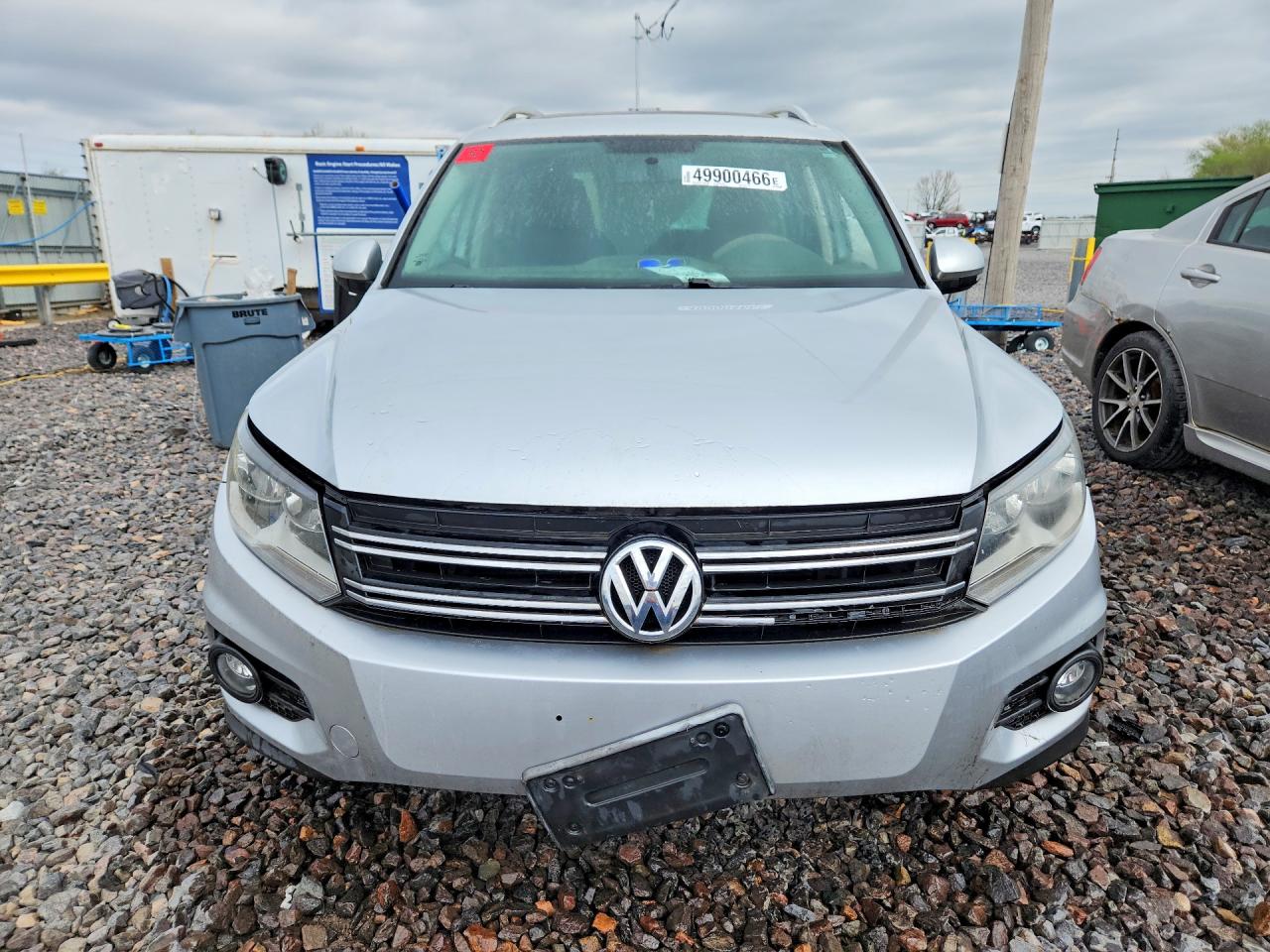 2012 VOLKSWAGEN TIGUAN S photo 13