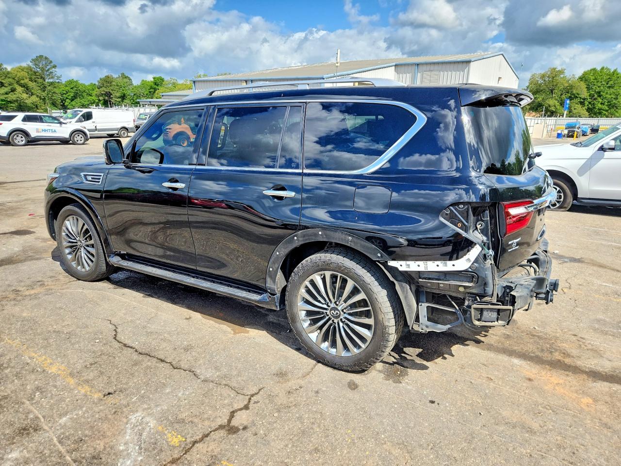 2021 INFINITI QX80 SENSORY photo 4