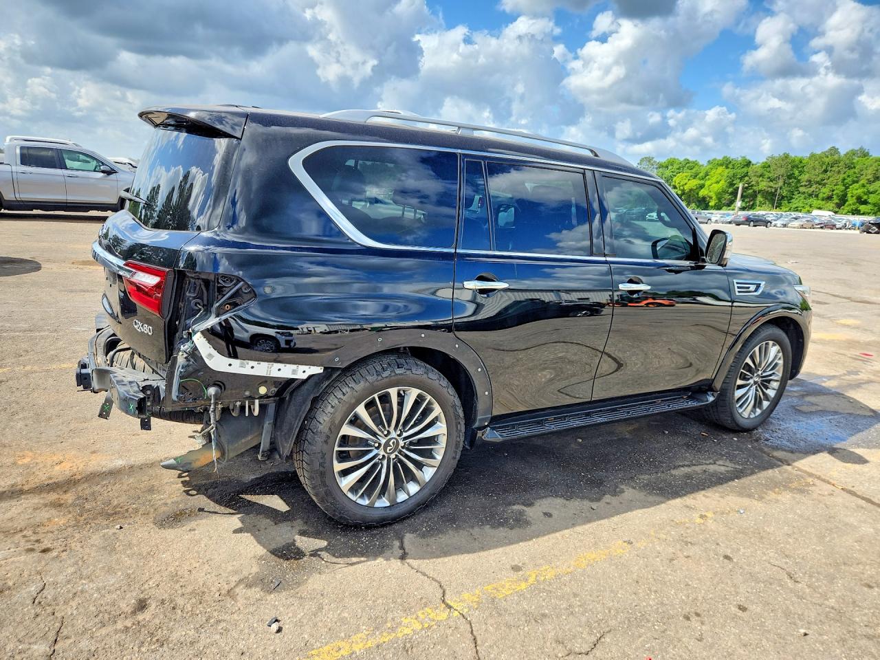 2021 INFINITI QX80 SENSORY photo 7