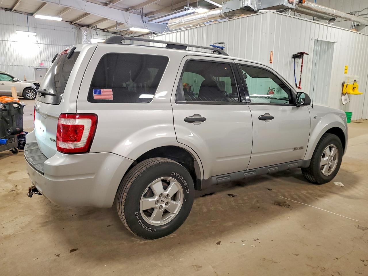 2008 FORD ESCAPE XLT photo 3