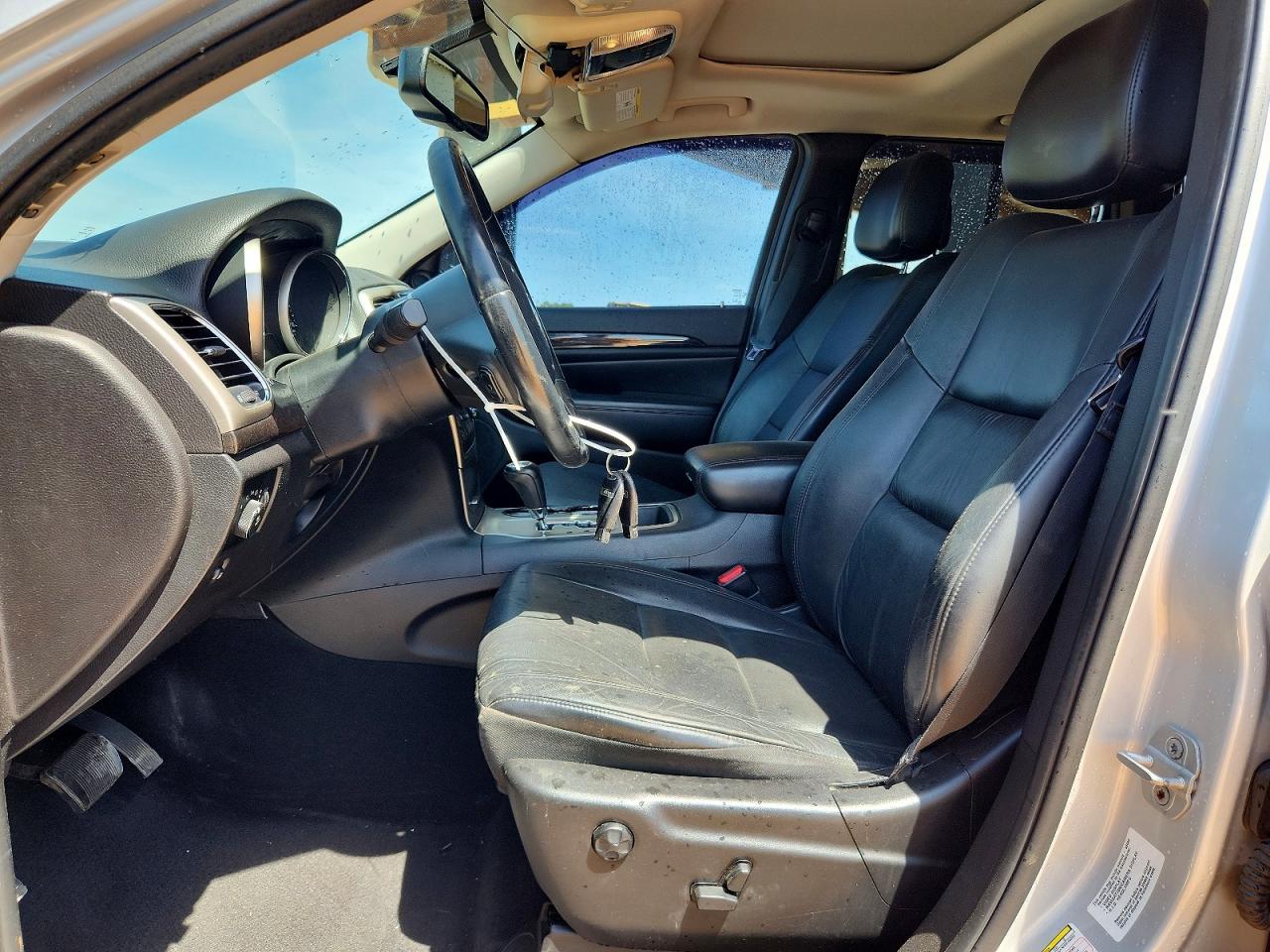 2012 JEEP GRAND CHEROKEE LAREDO photo 13