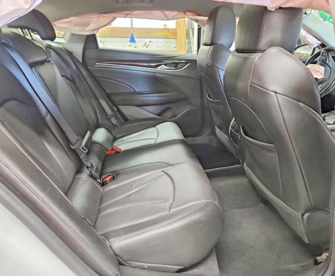 2017 BUICK LACROSSE ESSENCE photo 10
