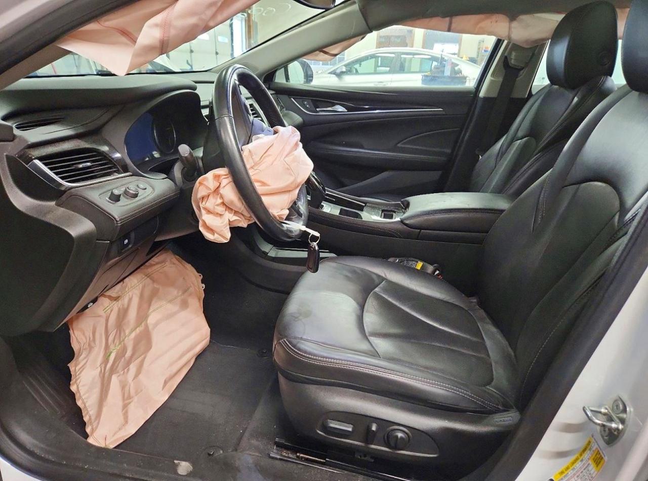 2017 BUICK LACROSSE ESSENCE photo 7