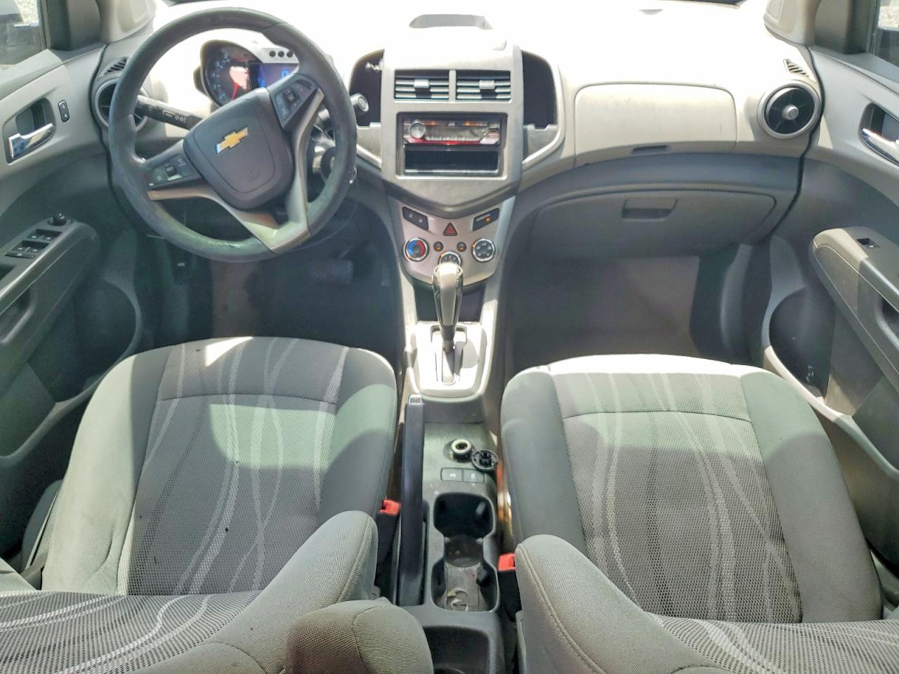 2014 CHEVROLET SONIC LT photo 15