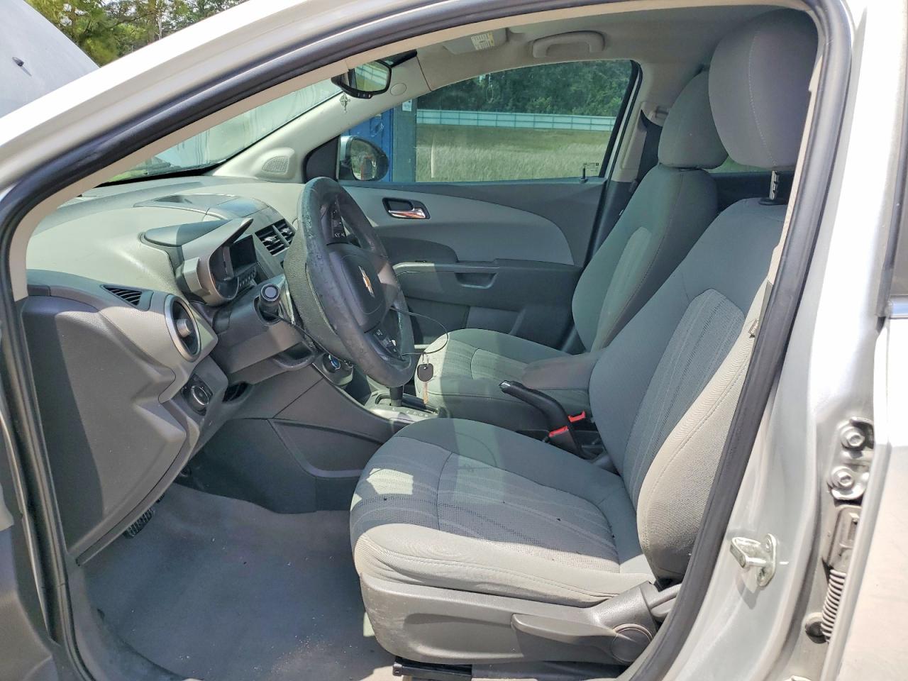 2014 CHEVROLET SONIC LT photo 13