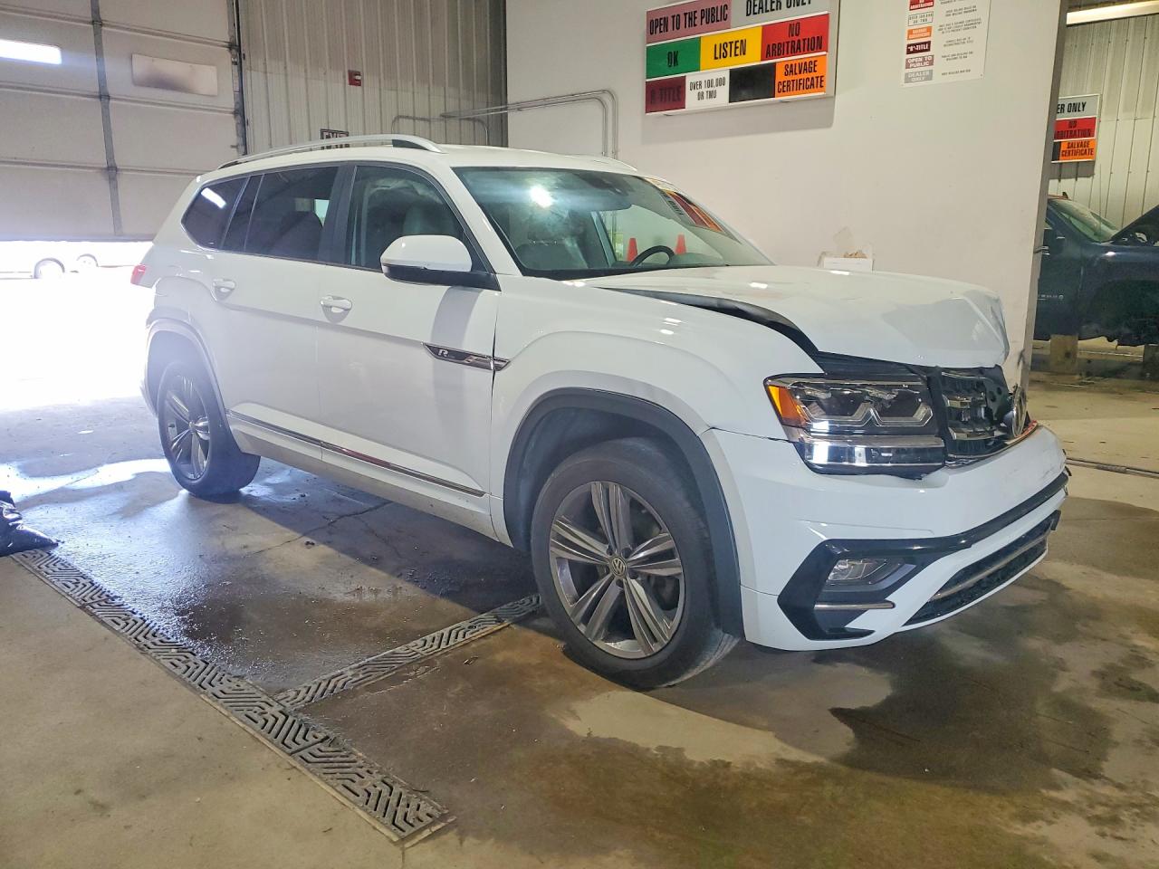 2018 VOLKSWAGEN ATLAS SE photo 7