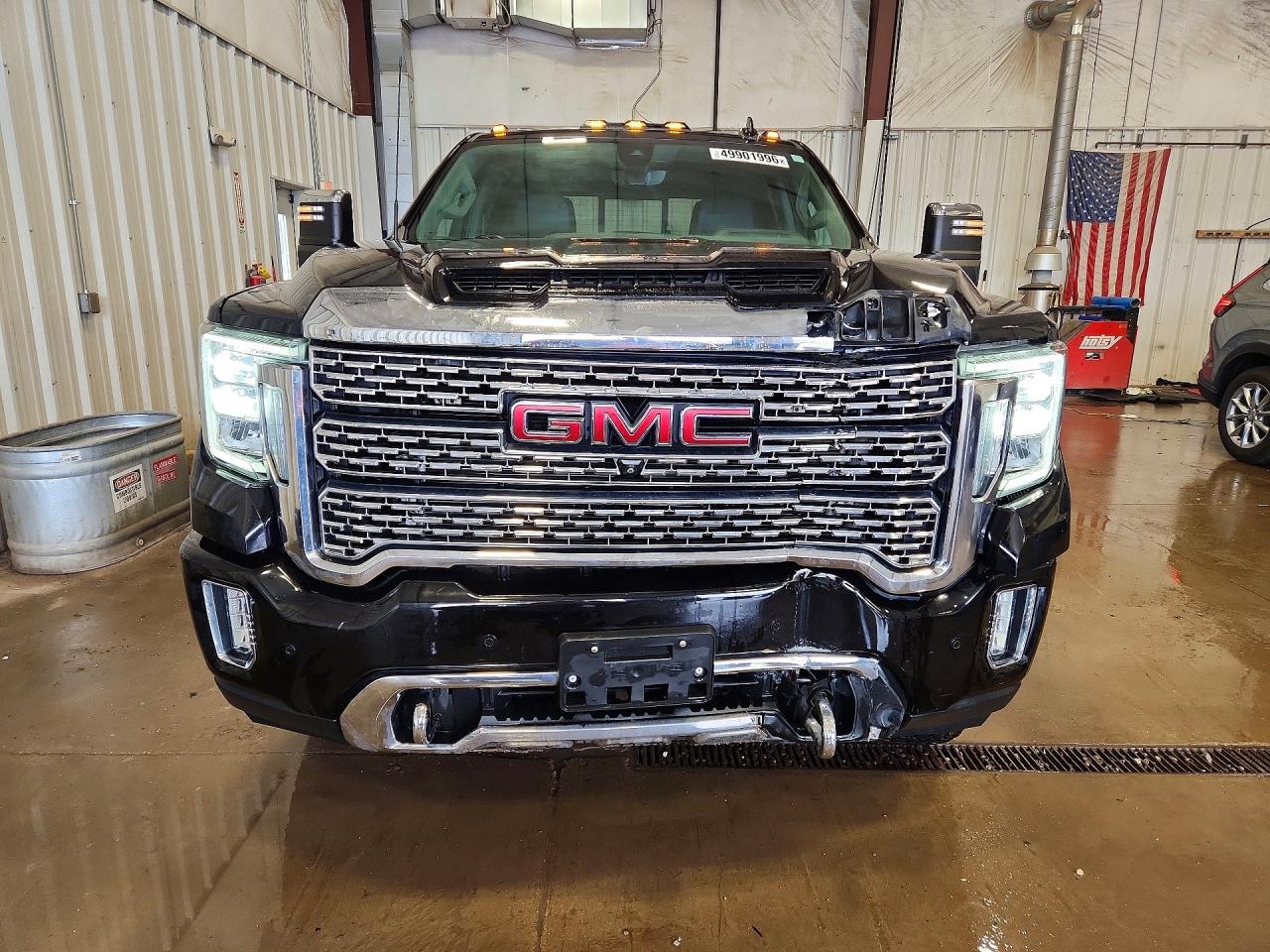 2020 GMC SIERRA K2500 DENALI photo 13