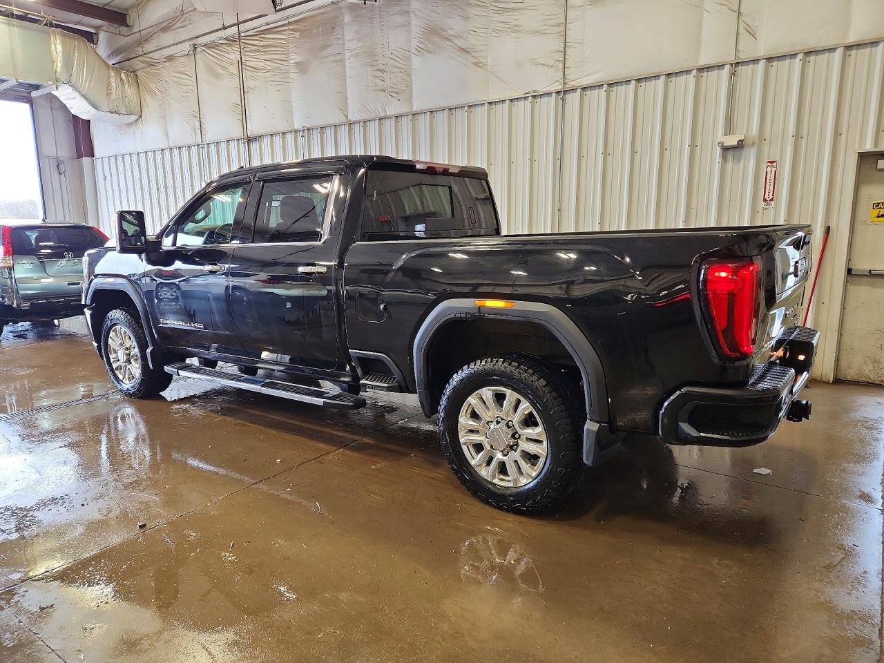 2020 GMC SIERRA K2500 DENALI photo 4
