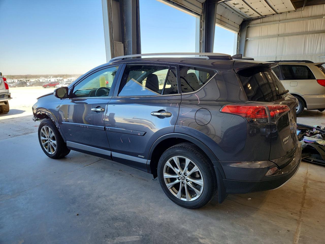 2016 TOYOTA RAV4 HV LIMITED photo 4
