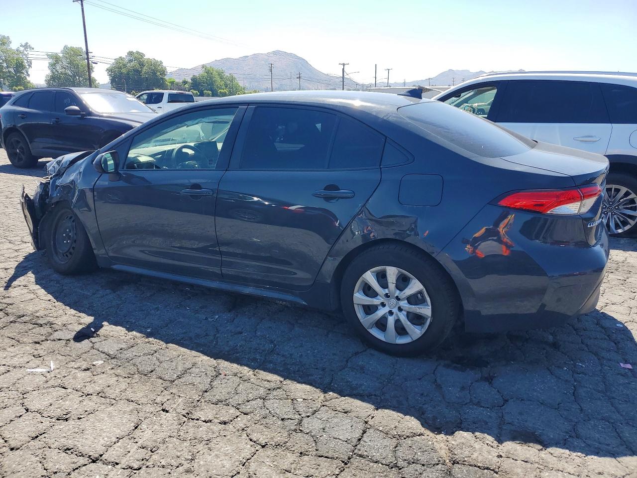 2024 TOYOTA COROLLA LE photo 4