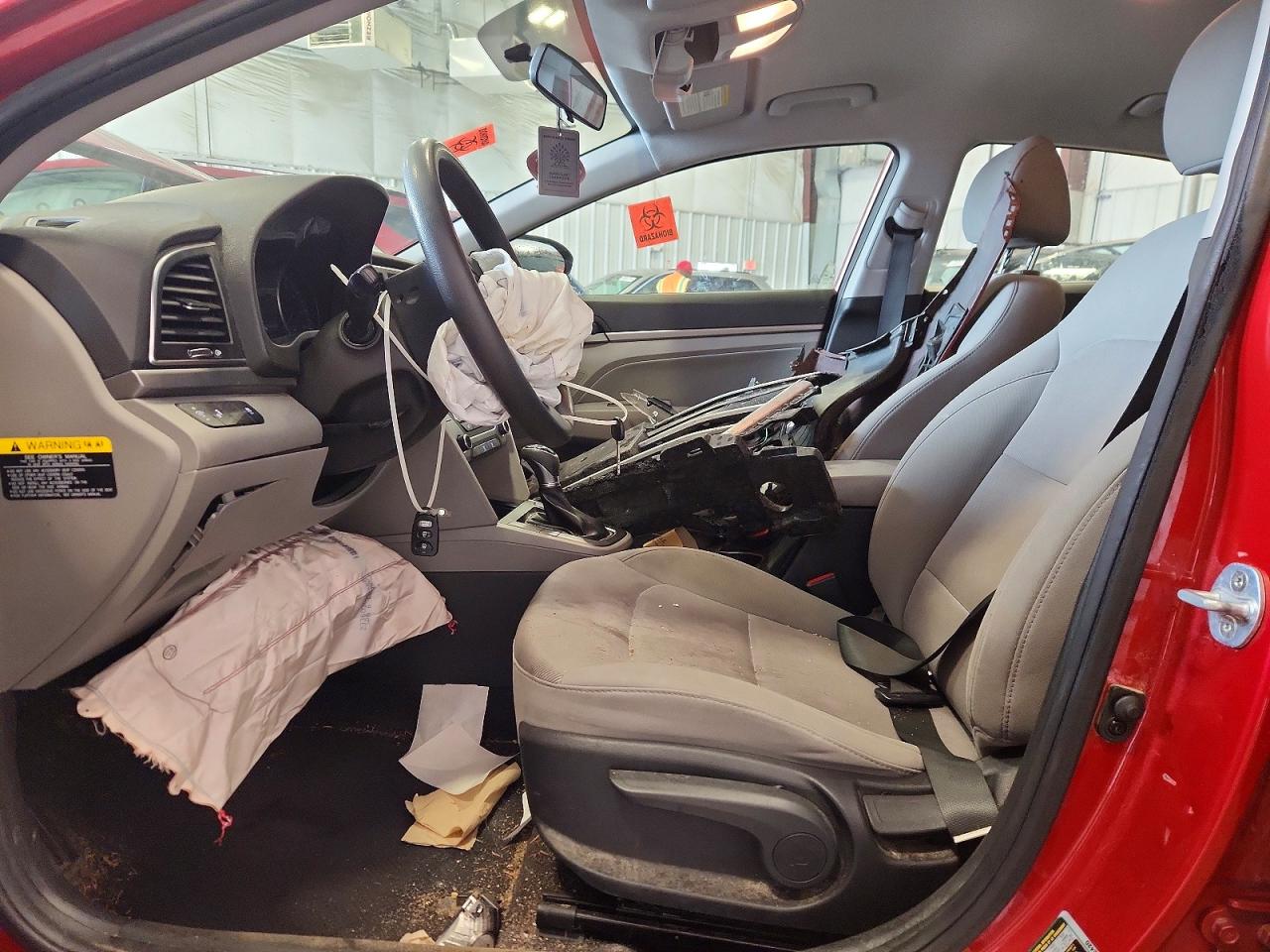 2018 HYUNDAI ELANTRA SEL photo 13